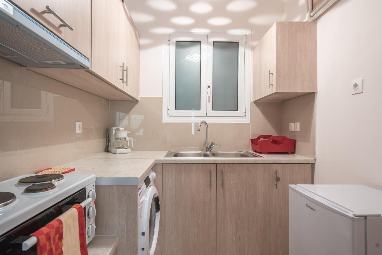 Apartamento Cozy Acropolis Studio By Cloudkeys Atenas Exterior foto